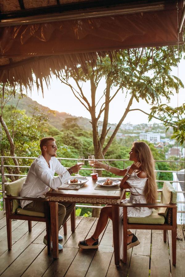 Santosa Detox Retreat Hotel Phuket Екстериор снимка